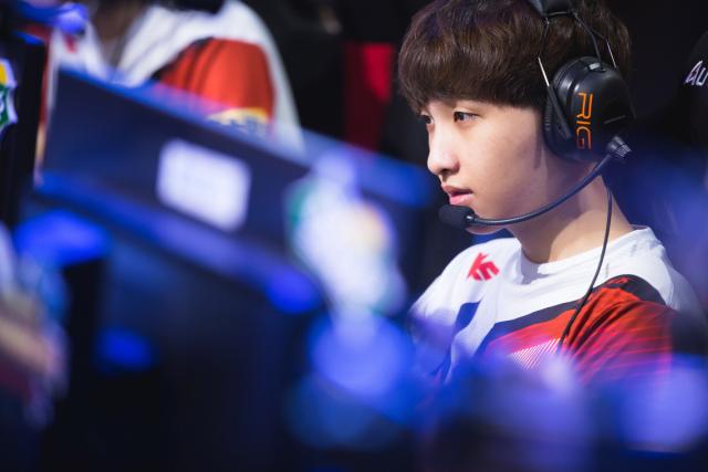 篮的悠久辉 篮的悠久辉